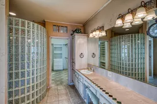 131 Florentine, Horseshoe Bay, TX 78657 - Photo 16