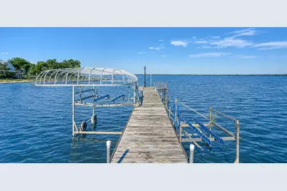 220 W Lakecrest, Bluffton, TX 78607 - Photo 22