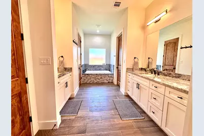 2205 Mountain Dew Road, Horseshoe Bay, TX 78657 - Photo 12