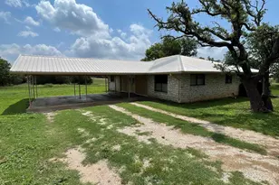 1435 Co Rd 108, Burnet, TX 78611 - Photo 6