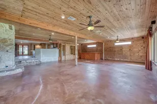 4047 River Oaks Dr, Kingsland, TX 78639 - Photo 6