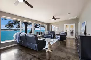 517 Waterway Ln, Burnet, TX 78611 - Photo 18