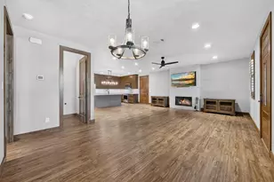 2924 Candace Cir, Horseshoe Bay, TX 78657 - Photo 12