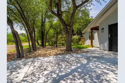 638 Oak Lane, Cottonwood Shores, TX 78657 - Photo 4