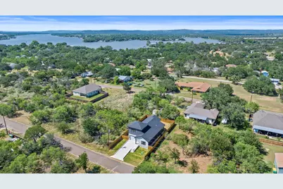 212 Southwood Drive, Granite Shoals, TX 78654 - Photo 36