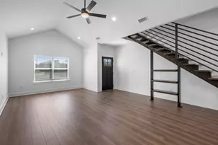 212 Southwood Dr, Granite Shoals, TX 78654 - Photo 4