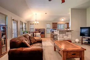 212 Cailin Ct, Burnet, TX 78611 - Photo 8