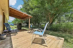 611 Magnolia Ln, Cottonwood Shores, TX 78657 - Photo 10