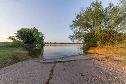 121 Margot Lane, Spicewood, TX 78669 - Photo 24