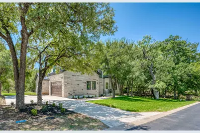613 Apache Tear, Horseshoe Bay, TX 78657 - Photo 2