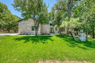 613 Apache Tear, Horseshoe Bay, TX 78657 - Photo 2