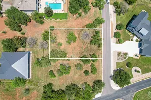 302 Sweetgrass, Horseshoe Bay, TX 78657 - Photo 1