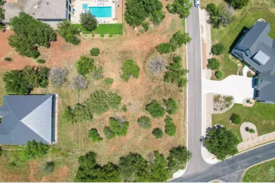 302 Sweetgrass, Horseshoe Bay, TX 78657 - Photo 6