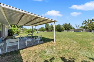 210 Robin Rd, Highland Haven, TX 78654 - Photo 26