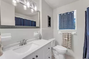 210 Robin Rd, Highland Haven, TX 78654 - Photo 22