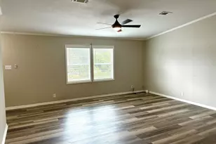 2203 25th St, Horseshoe Bay, TX 78657 - Photo 10