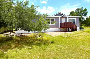 2203 25th St, Horseshoe Bay, TX 78657 - Photo 2