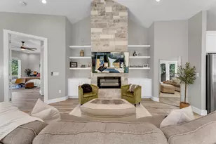 824 Woodland Hills Dr, Granite Shoals, TX 78654 - Photo 18