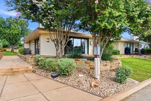 1406 Broken Hills, Horseshoe Bay, TX 78657 - Photo 1