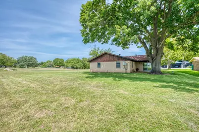 203 Mesquite Drive, Kingsland, TX 78639 - Photo 4