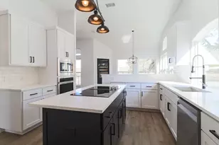 404 Turquoise, Horseshoe Bay, TX 78657 - Photo 10