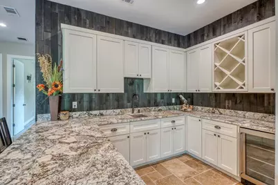 1504 Desert Sun, Horseshoe Bay, TX 78657 - Photo 24