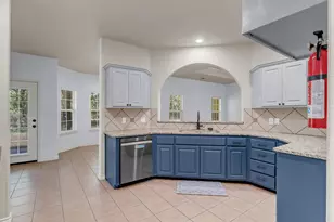 145 Chaumont St, Kingsland, TX 78639 - Photo 12