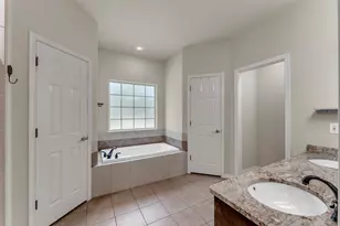 145 Chaumont St, Kingsland, TX 78639 - Photo 24