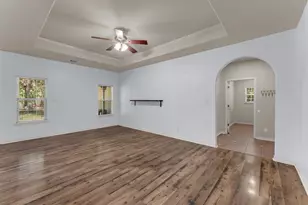 145 Chaumont St, Kingsland, TX 78639 - Photo 16