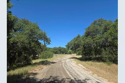 808 Pinkerton Loop, Horseshoe Bay, TX 78657 - Photo 4
