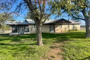 645 U S Hwy 190, San Saba, TX 76877 - Photo 2