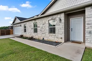 102 Fox Cir, Burnet, TX 78611 - Photo 24