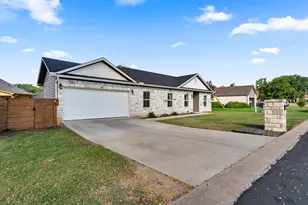 102 Fox Cir, Burnet, TX 78611 - Photo 22