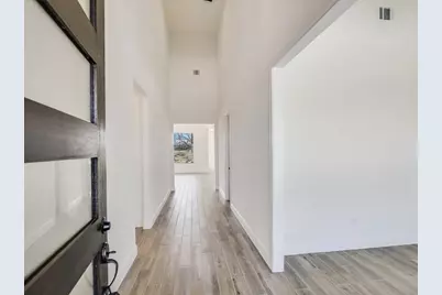 717 Indian Paint, Horseshoe Bay, TX 78657 - Photo 4