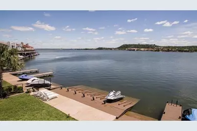 104 Cove East, Horseshoe Bay, TX 78657 - Photo 2