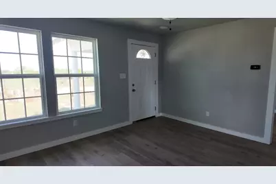 107 N Hall Street, Richland Springs, TX 76871 - Photo 6