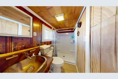 131 W White Avenue, Out of Area, TX 78373 - Photo 10
