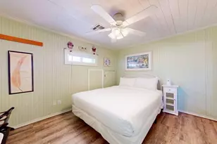 131 W White Ave, Out of Area, TX 78373 - Photo 26