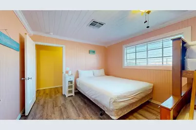 131 W White Avenue, Out of Area, TX 78373 - Photo 28