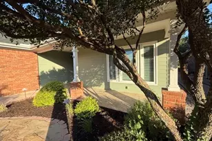 123 Fox Cir, Burnet, TX 78611 - Photo 2