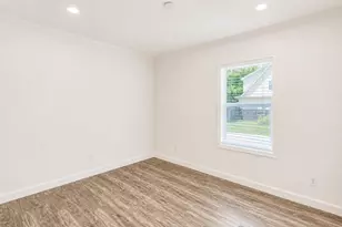1200 E Green St, Llano, TX 78643 - Photo 20