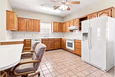 220 Hummingbird Circle, Buchanan Dam, TX 78609 - Photo 10