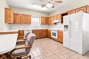 220 Hummingbird Cir, Buchanan Dam, TX 78609 - Photo 10