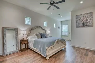 302 Parallel Cir, Horseshoe Bay, TX 78657 - Photo 12