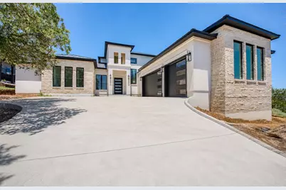 322 Spider Valley, Horseshoe Bay, TX 78657 - Photo 2