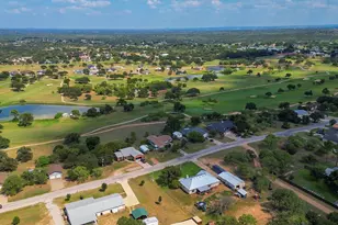 809 Skyline Dr, Kingsland, TX 78639 - Photo 38