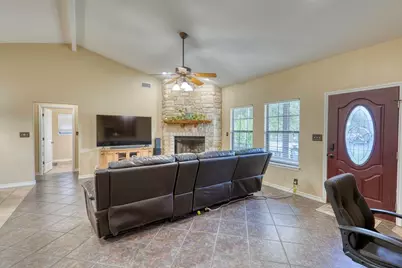809 Skyline Drive, Kingsland, TX 78639 - Photo 4