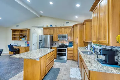 809 Skyline Drive, Kingsland, TX 78639 - Photo 10