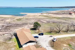 126 Lake Breeze Dr, Buchanan Dam, TX 78609 - Photo 2