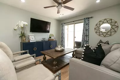 104 Cove E Unit 103, Horseshoe Bay, TX 78657 - Photo 12